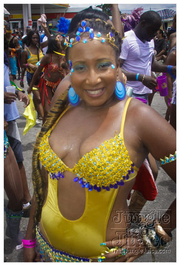 kadooment_day_2012_pt2-190