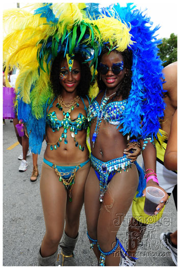 kadooment_day_baje_2012-102