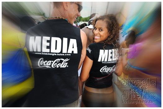 kadooment_day_baje_2012-104