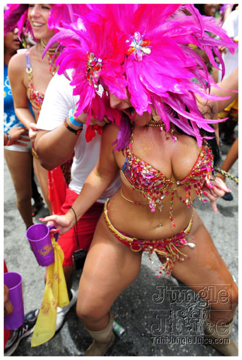 kadooment_day_baje_2012-183