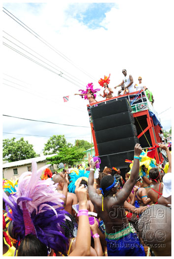kadooment_day_baje_2012-187
