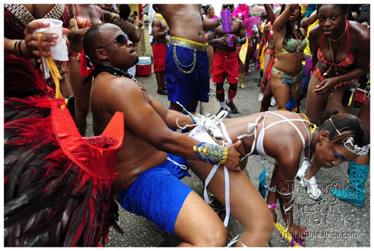 kadooment_day_baje_2012-203