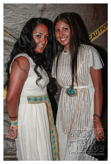 asylum_oct27-089