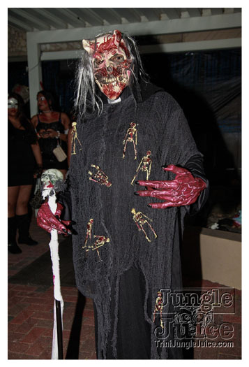 asylum_oct27-093