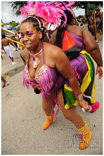 miami_carnival_2012_part2-198