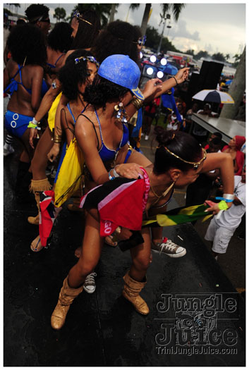 miami_carnival_2012_part3-145