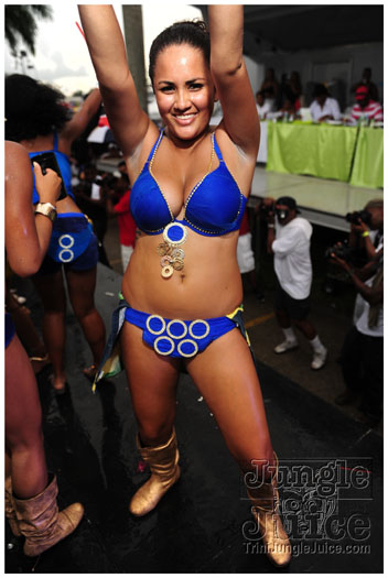 miami_carnival_2012_part3-152