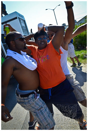 cayman_carnival_2012_part1-132