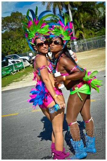 cayman_carnival_2012_part1-200