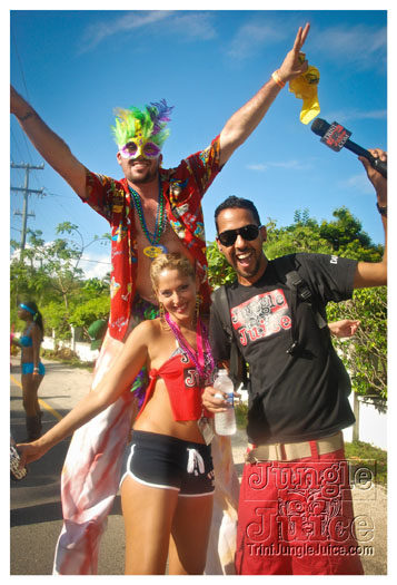 cayman_carnival_2012_part2-155