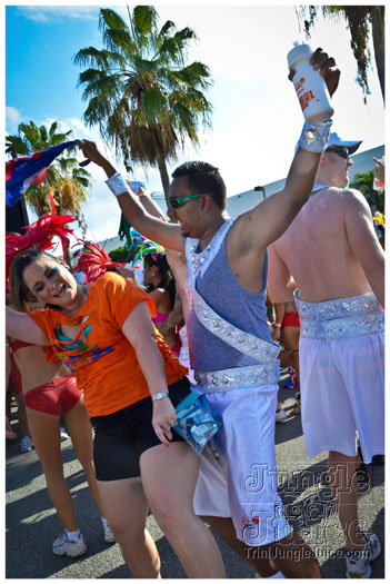 cayman_carnival_2012_part2-166