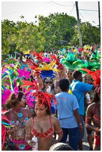 cayman_carnival_2012_part3-033