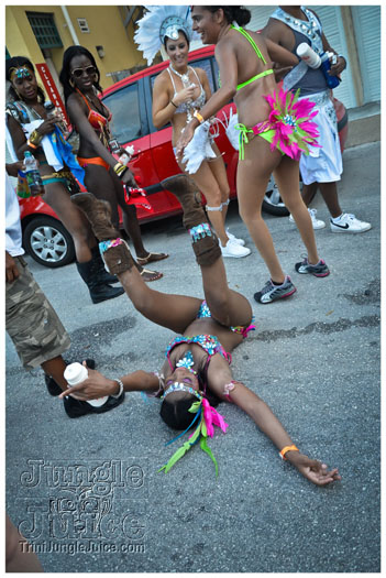 cayman_carnival_2012_part3-140