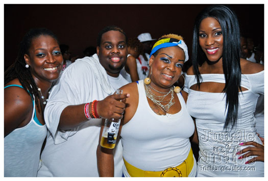 houston_ultra_glow_jul5-203