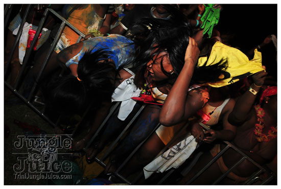 beach_jouvert_2012_part1-307