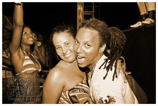 beach_jouvert_2012_part1-318
