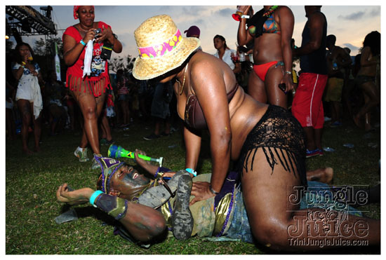 beach_jouvert_2012_part2-185