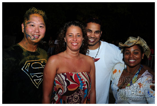 beach_jouvert_2012_part2-186