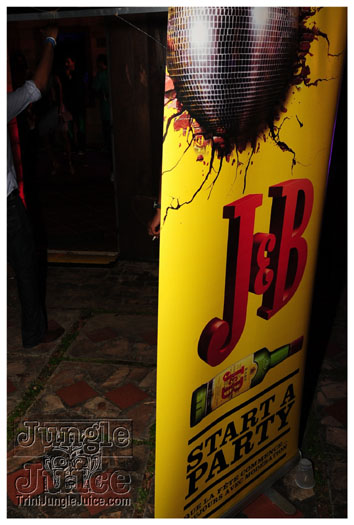 en_mode_on_jun21-068