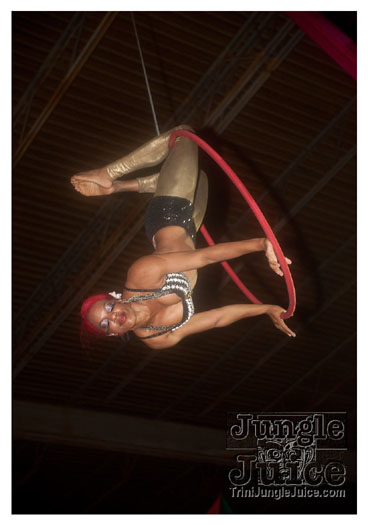 amnesia_nyc_2012-216