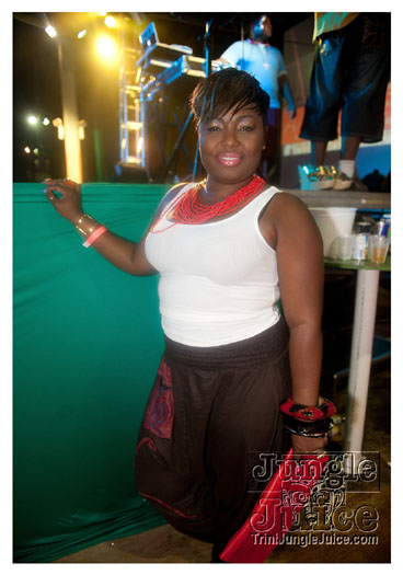 amnesia_nyc_2012-226