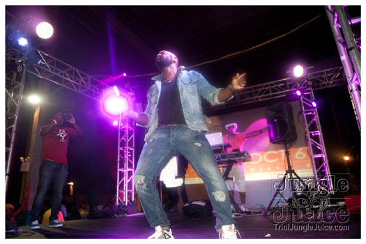 amnesia_nyc_2012-229