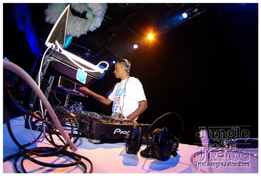 whiteout_jul21-009