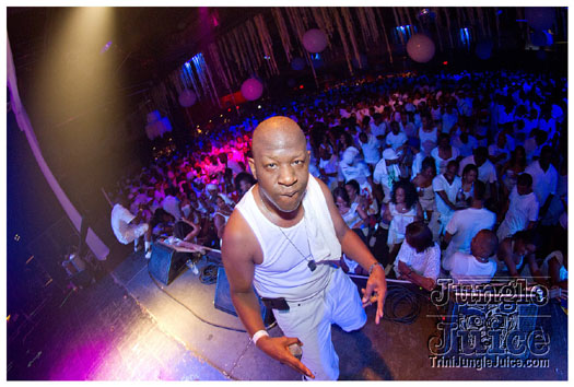 whiteout_jul21-063