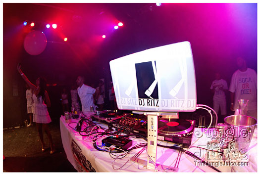 whiteout_jul21-111