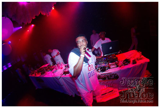 whiteout_jul21-124