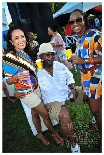 beach_house_2012_part1-093