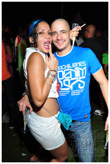beach_house_2012_part3-069