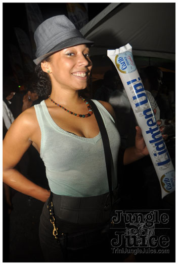 blue_flame_2012-032