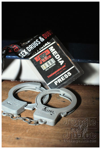 bondage_oct27-001