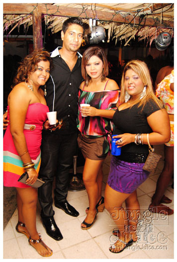 chow_chow_dec8-038