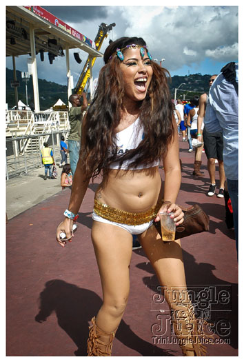 island_people_mas_monday_2012-088