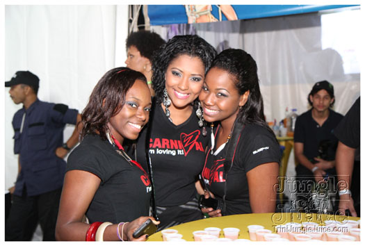 island_people_yeah_2012-105