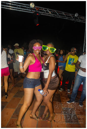 look_cooler_shades_sep23-058