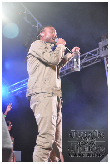 mania_2012-085