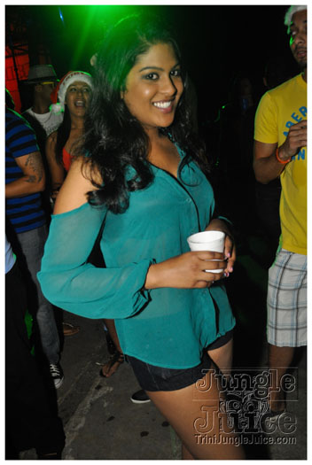 tribe_oink_dec2-041