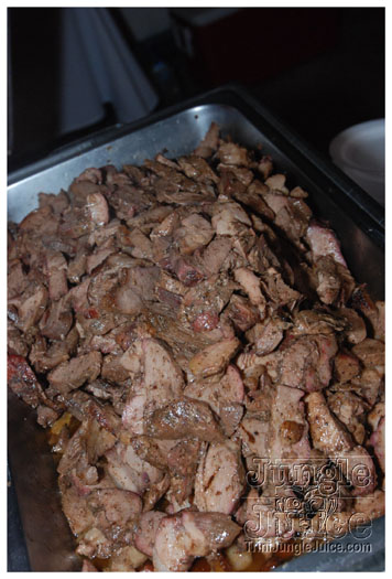 tribe_oink_dec2-072