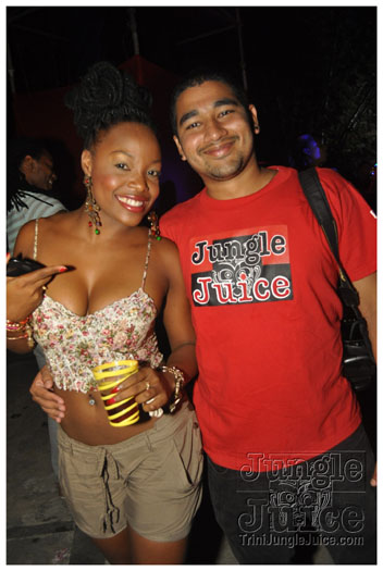 tribe_oink_dec2-093