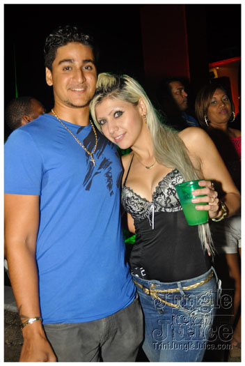 tribe_oink_dec2-109