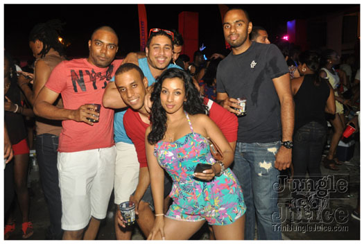 tribe_oink_dec2-113