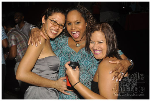 tribe_oink_dec2-126
