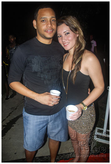 tribe_oink_dec2-160