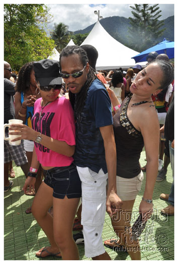 vale_bfast_party_2012_part2-212
