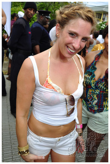 vale_bfast_party_2012_part3-179