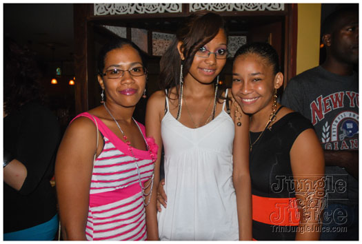woodford_cafe_unplugged_jul10-003
