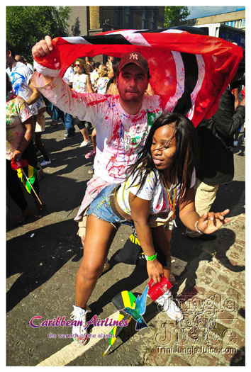 triniposseuk_colours_2012-186